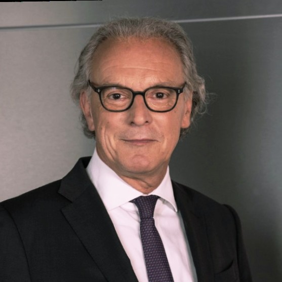 Ulrich M.  Harnacke