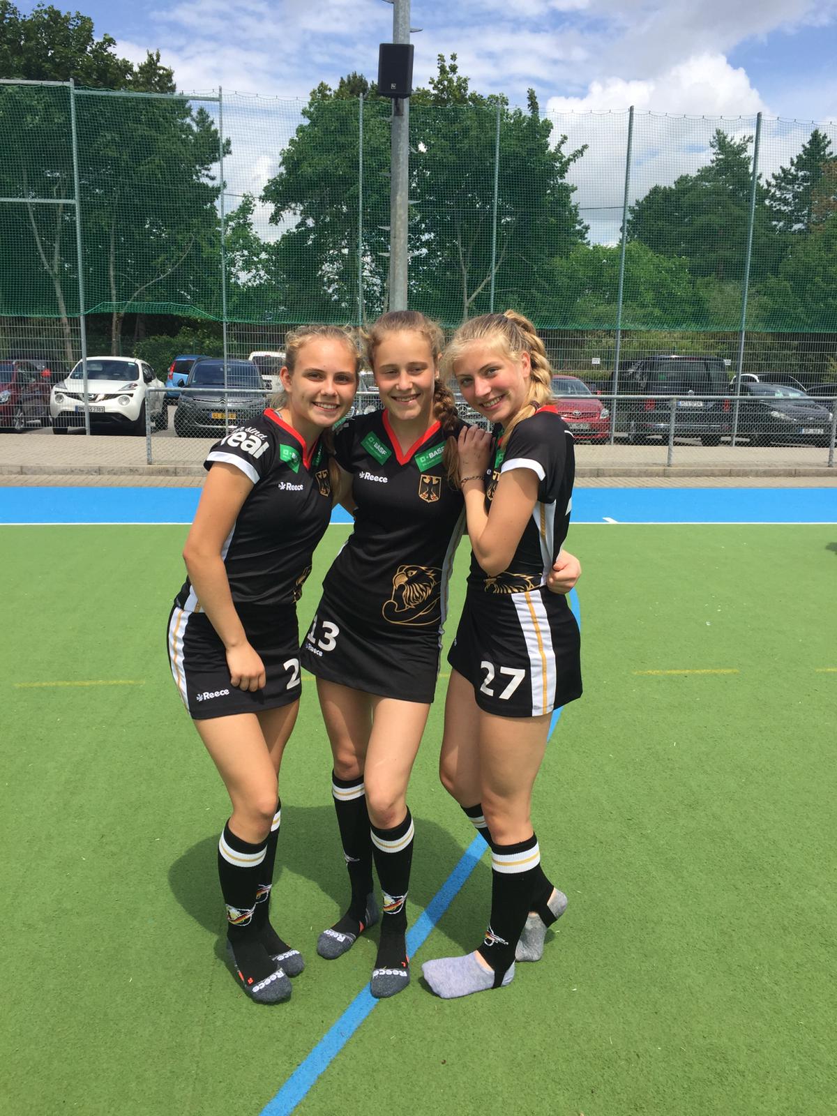 Julia, Nika und Mia siegen mit der deutschen U16