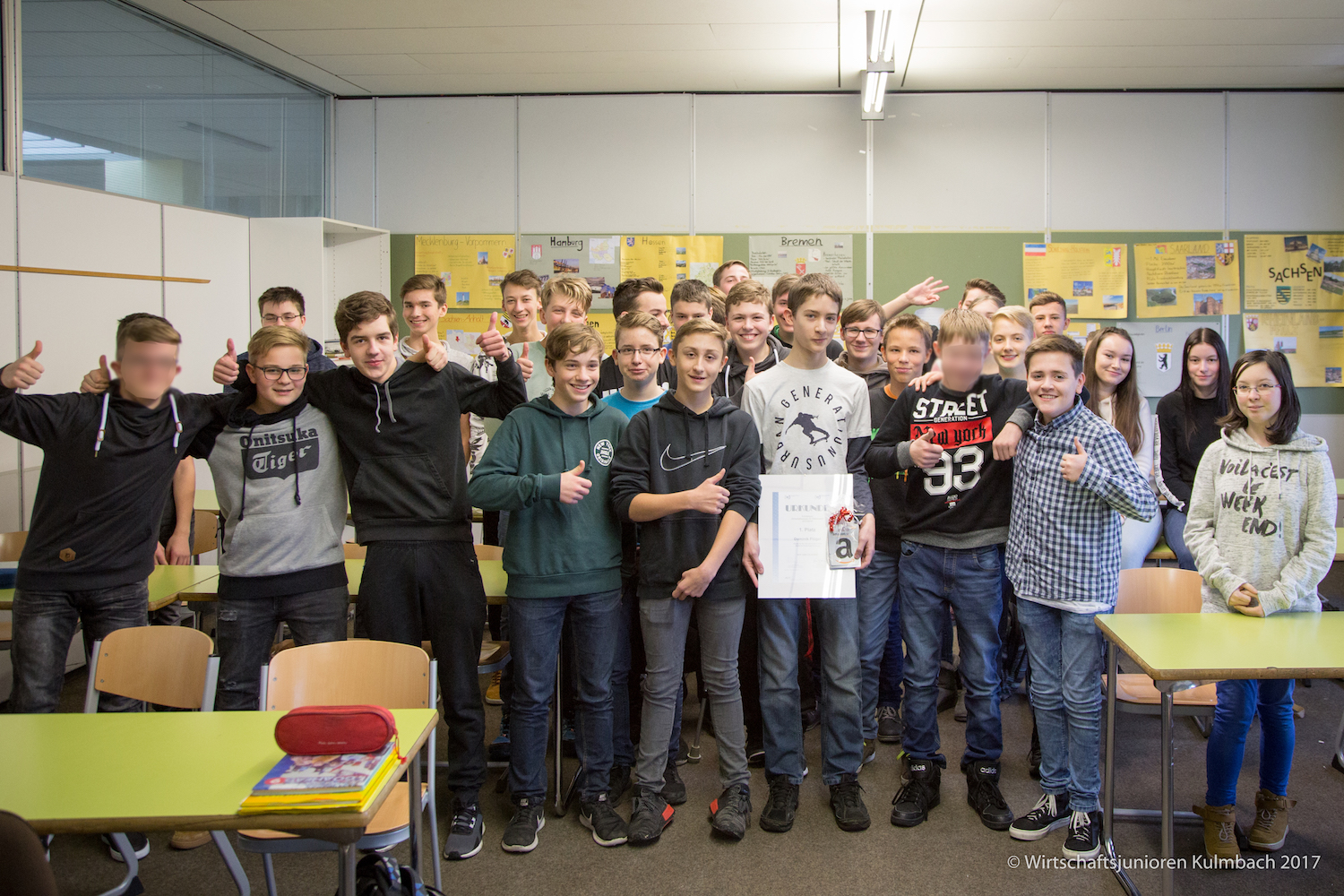 20180131232644_Klasse_Dominik_Flu__776;gel.jpg