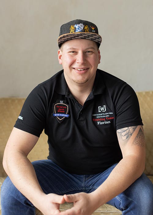Florian Owald   